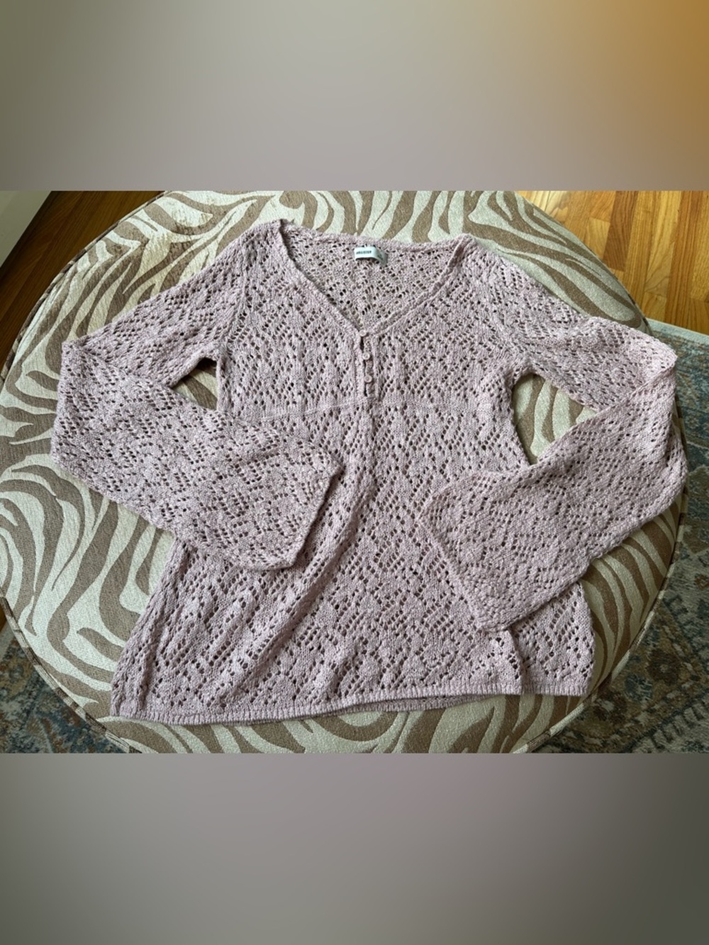 Hollister Open-Stitch V-Neck
Sweater - Light Pink Lace Knit Long-Sleeve Top - Picture 2 of 5